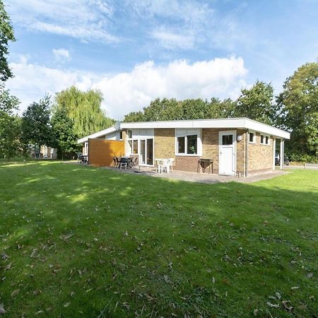 Stylish Beachside Bungalow With Patio Sint Maartensvlotbrug Eksteriør billede