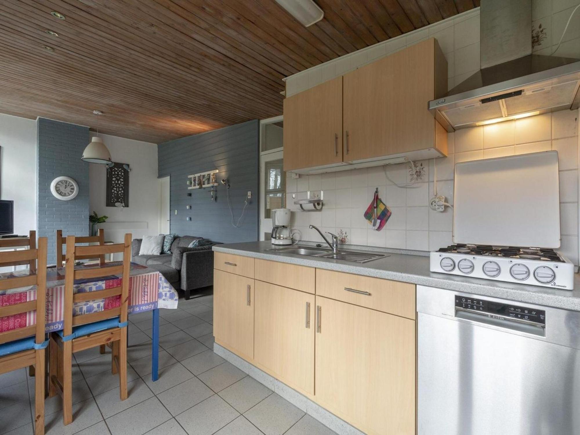 Stylish Beachside Bungalow With Patio Sint Maartensvlotbrug Eksteriør billede