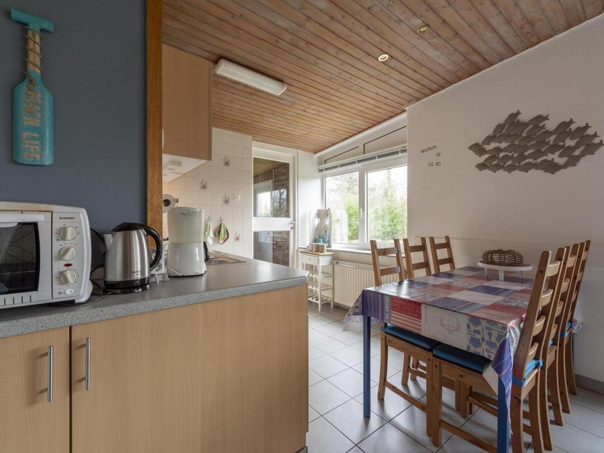Stylish Beachside Bungalow With Patio Sint Maartensvlotbrug Eksteriør billede